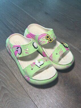 Crocs Classic Crush Spring Break Sandals Women's Size 9 - Barely Used